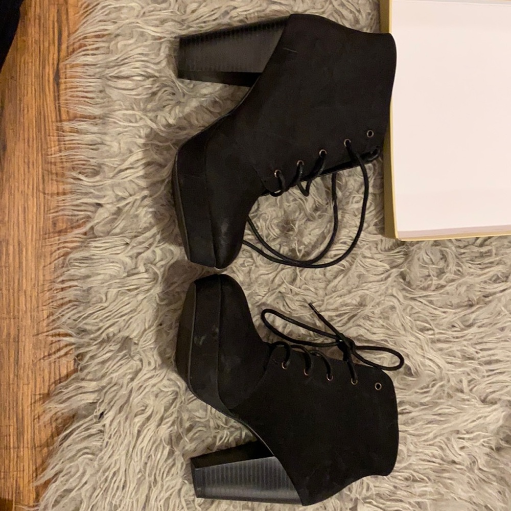 Chunky Heeled Black Boot